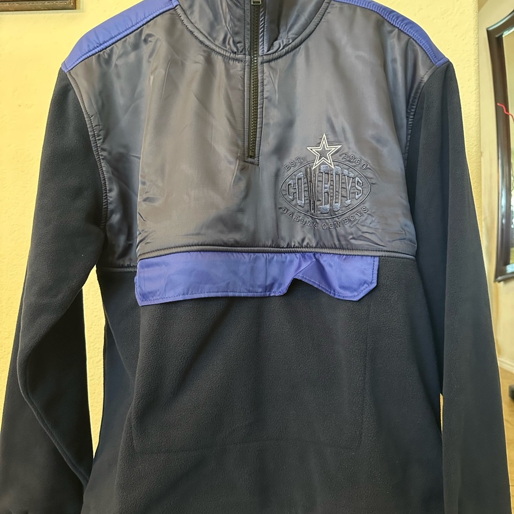 Hugo Boss Navy and Blue Men's Sweatshirt